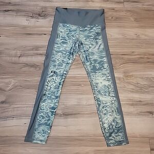 Under Armour HeatGear Compression Womens Small Multicolor Camo Hi Rise Ankle NEW